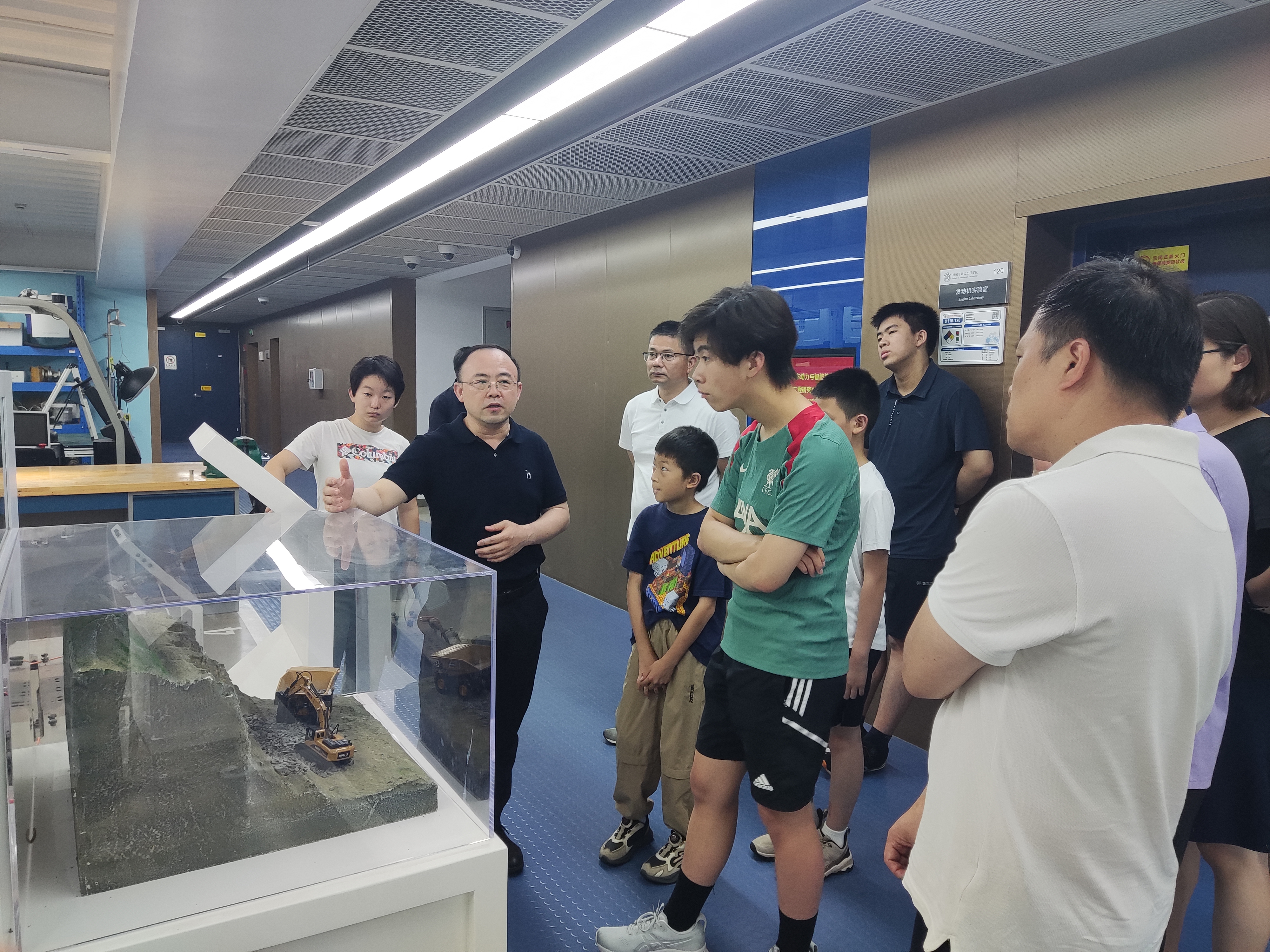 微信图片_20250617151905.jpg