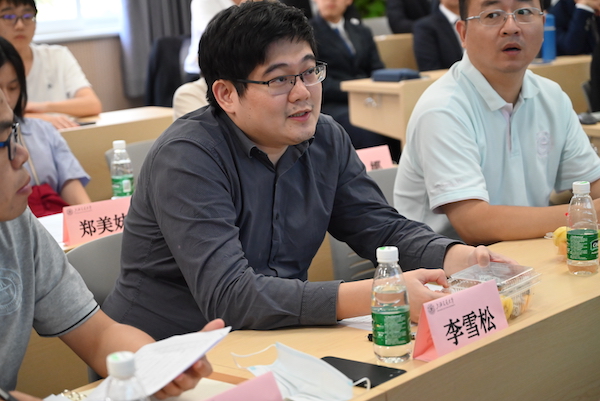 1632393145850201.jpg 图4 评委提问照片.JPG